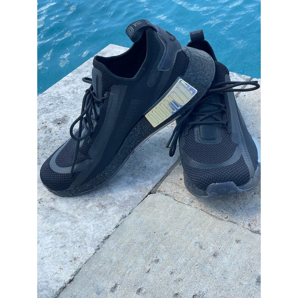 Adidas Women's Nmd_r1 Spectoo Blk Iridescent Gz92… - image 1